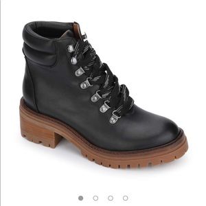 BRAND NEW GENTLE SOULS BLACK BOOTS